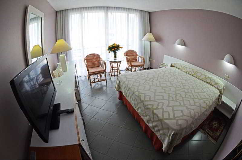 Hotel Paseo De Las Mercedes Caracas Eksteriør bilde