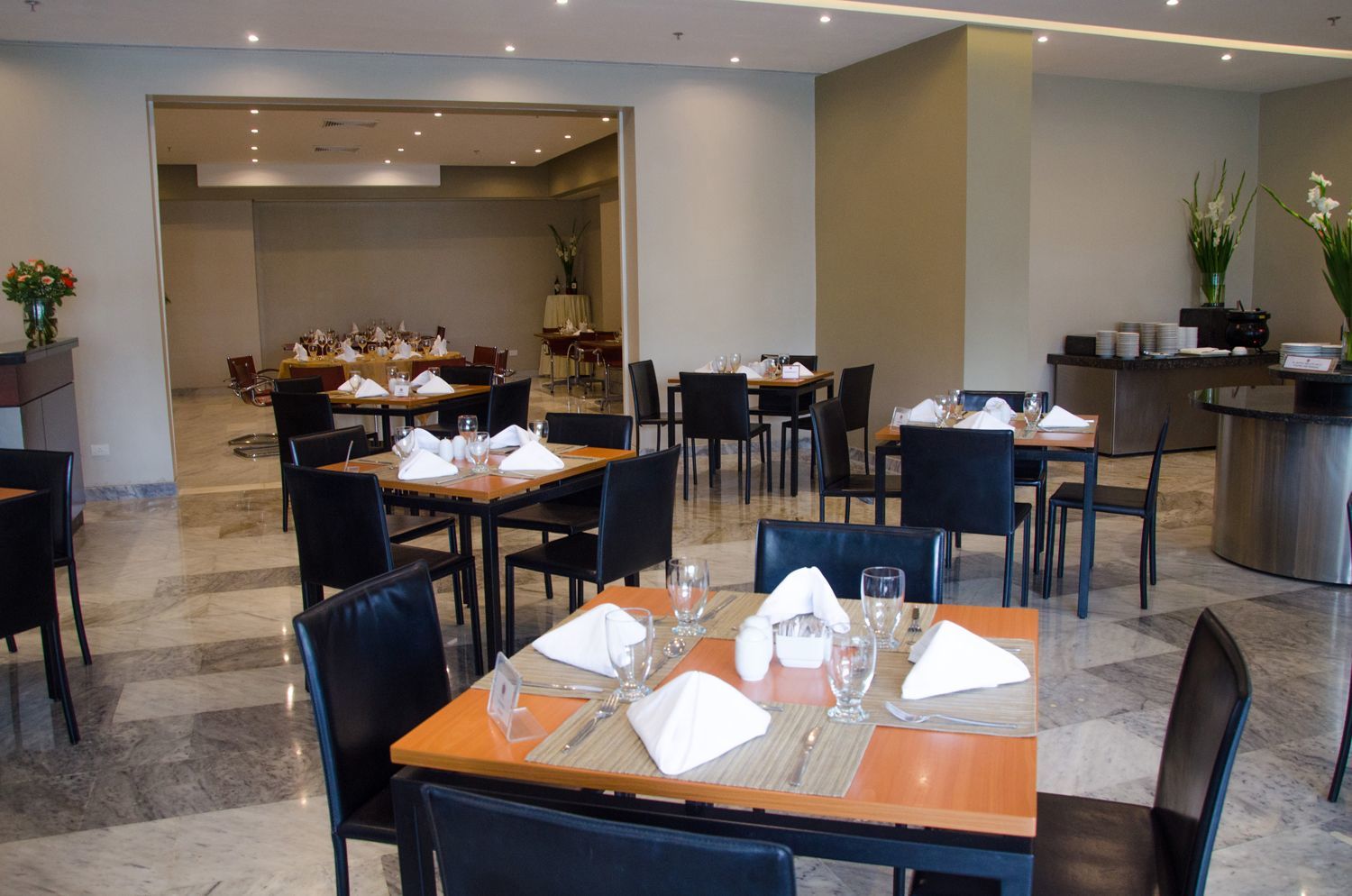 Hotel Paseo De Las Mercedes Caracas Eksteriør bilde